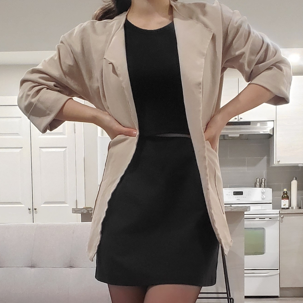 💖2/$16 ZARA cream colored cardigan